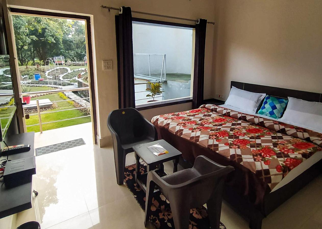Anugraha Homestay Ramnagar  Εξωτερικό φωτογραφία