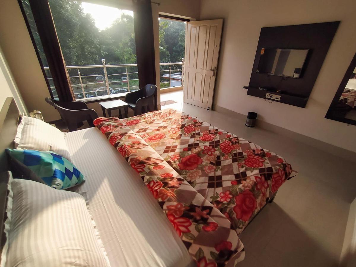 Anugraha Homestay Ramnagar  Εξωτερικό φωτογραφία